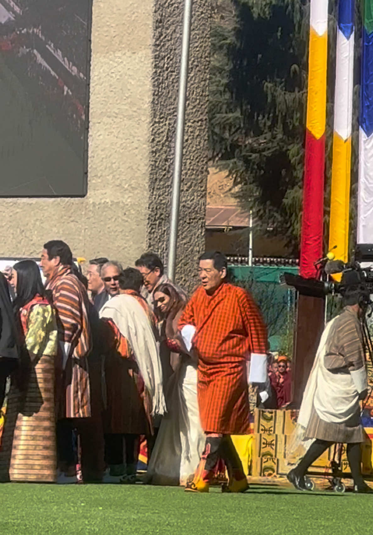 ལུང་བསྟན་ཅན་གྱི་རྒྱལ་པོ་འཁྲུངས་འདི་སྐལ་བ་བཟང་།.             #thegreatfourth🙏✨🙇‍♀️#proudbhutanese💚🇧🇹 