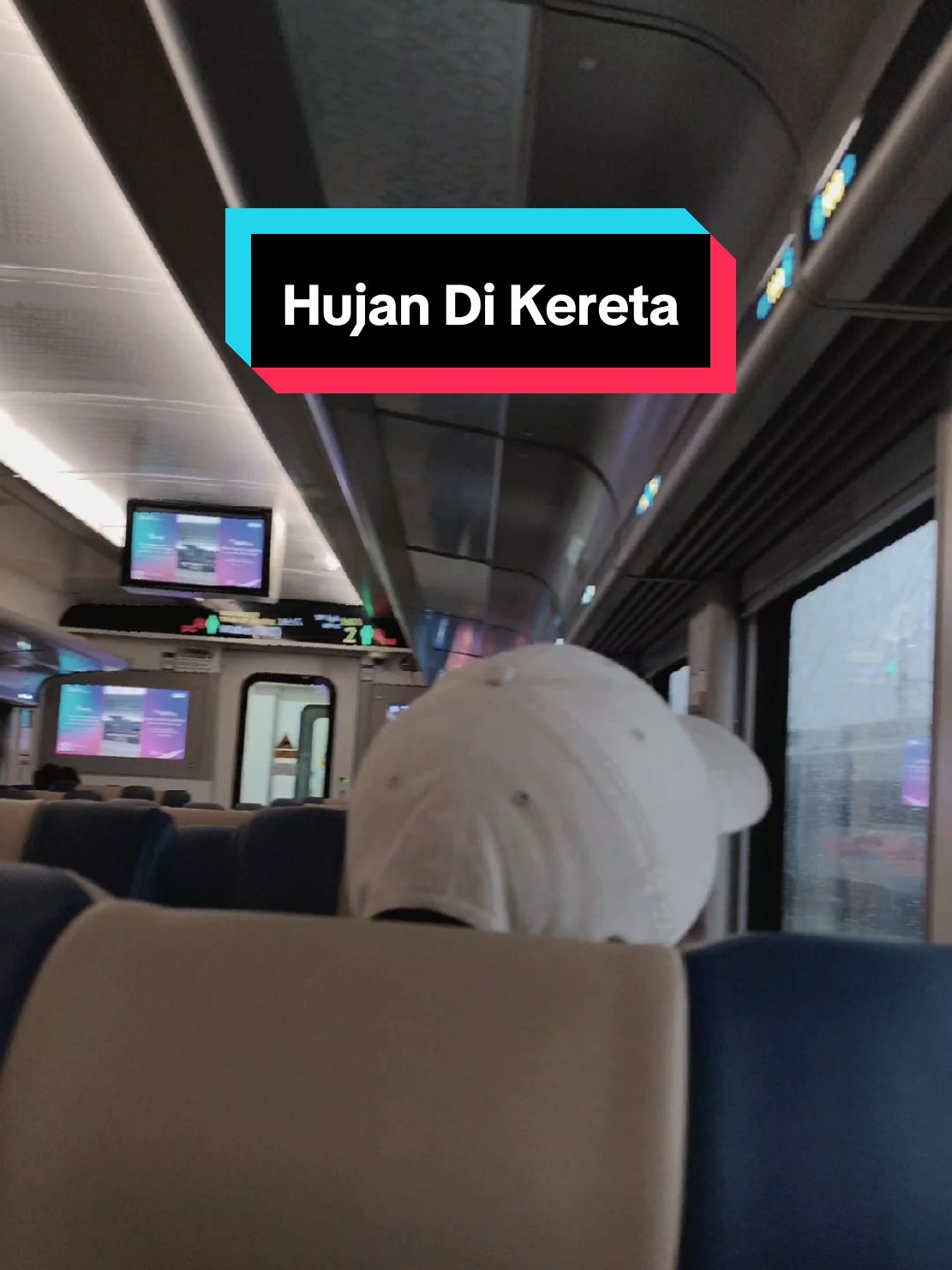 Menikmati hujan yang tenang dari dalam kereta 😔 #keretaapi #keretaapiindonesia #keretaapikita #hujan #naikkeretaapi #fyp #viralvideo #beranda #CapCut 