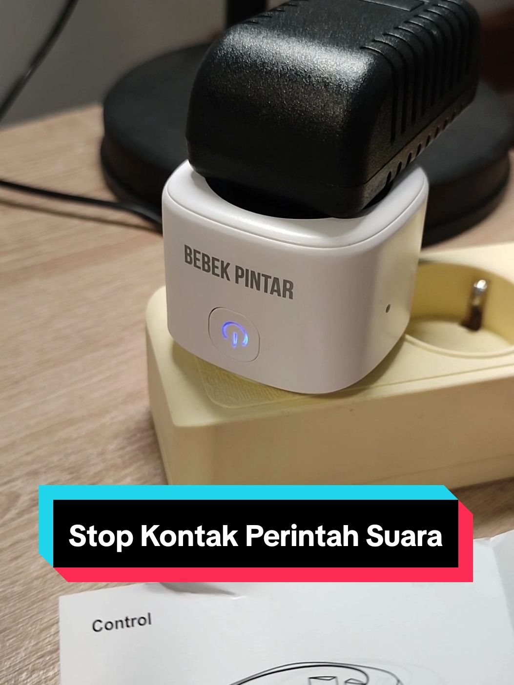 Steker Pintar ini dilengkapi AI, jadi kita bisa nyalain atau matiin alat elektronik cuma pake perintah suara. Tapi tenang aja meski smartplug ripple rai p001 ini canggih banget tapi harganya tetep murah #ripple #rippleindonesia #rippleraip001  #smartplug #smartsocket #stopkontak #stopkontakai #stopkontalpintar #stekerpintar #ai #artificialintelligence #fyp 