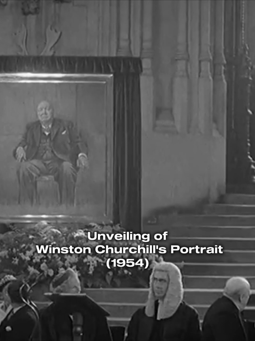 Winston Churchill'in Portresi, İngiliz sanatçı Graham Sutherland'in İngiltere başbakanı Winston Churchill'i tasvir eden, 1954'te yaptığı bir tabloydu. Churchill tarafından beğenilmedi ve bir yıl içinde yok edildi. Winston Churchill, 1954'teki doğum günü kutlamasının bir parçası olarak Londra'daki Westminster Hall'da Graham Sutherland'ın portresini hediye olarak aldı. Churchill'in alaycı bir tonla 