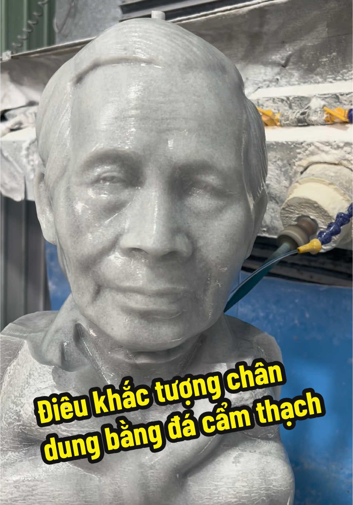 Điêu khắc tượng chân dung bằng chất liệu đá cẩm thạch #marble #vinascan #sculpture #stone #statue #portrait #chandung 