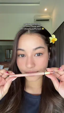 Drawing aegyosal is so fun!! And no wonder my eyes look better after a cry session, cause they’re puffier. #easymakeuptutorial #aegyosal #koreanmakeup #makeuphacks #grwmmakeup #grwm #mixedbaby #ハーフ女子 #ハーフ 