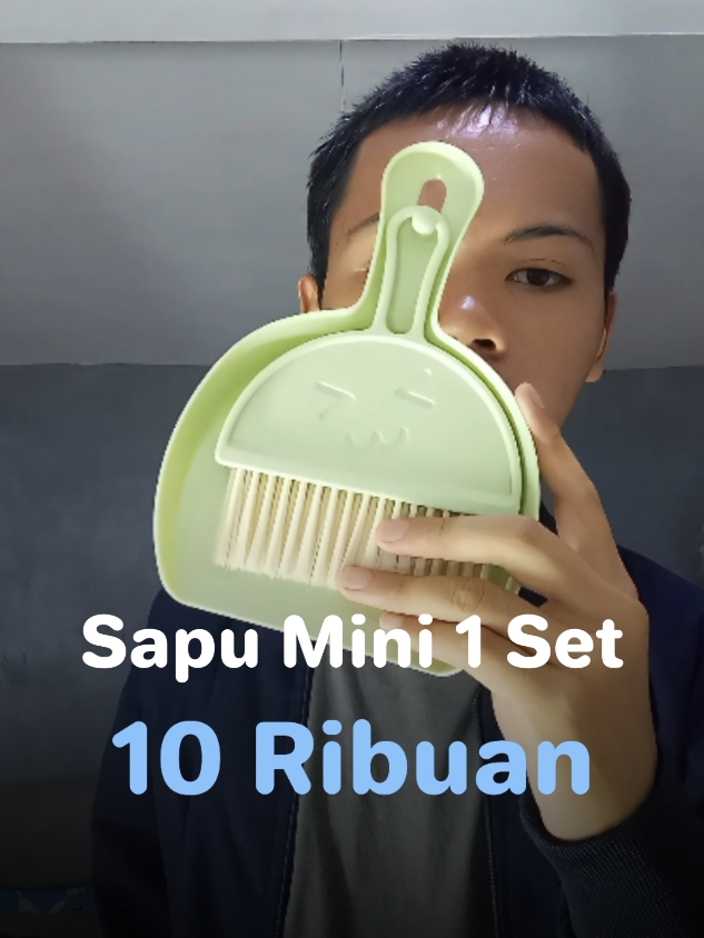 Sapu Mini Cuma 10 Ribuan #sapumini #sapu 