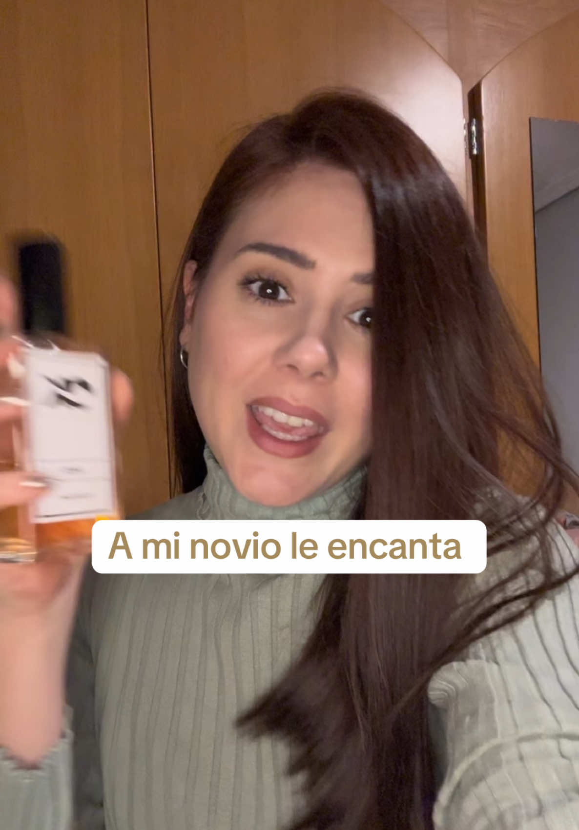 Este perfume de equivalencia le encanta a mi novio. 👉HYP, recuerda a Hypnotic de Dior en @okperfumes  #perfumesparamujer #perfumesdeequivalencia #fragancias #bootcampuntalfredo 