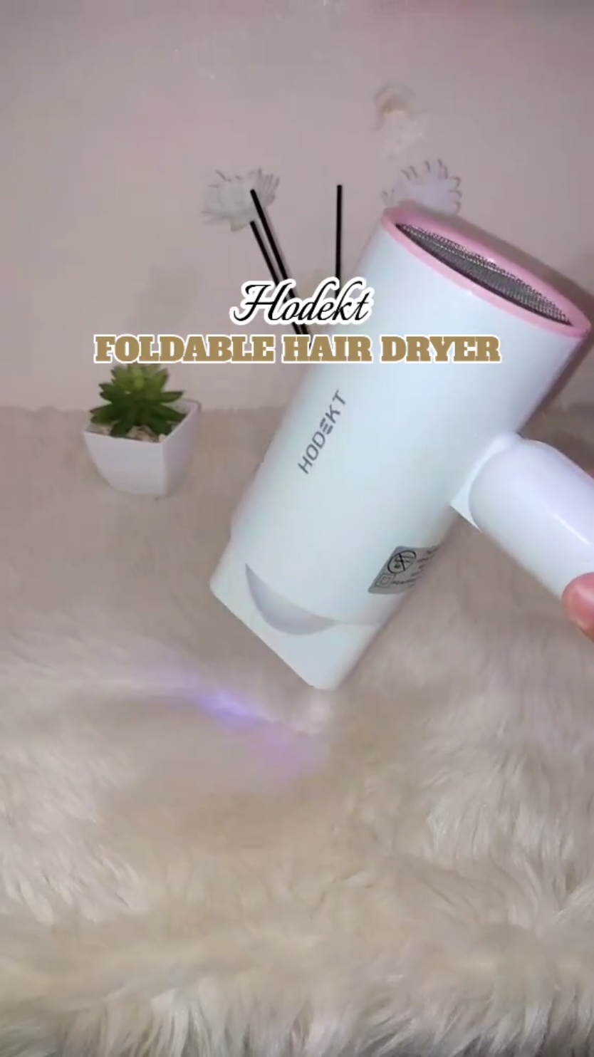 Get this light weight travel size foldable hair dryer from Hodekt🥰 #hodektappliance #hodektfam #foldablehairdryer #hodekt 