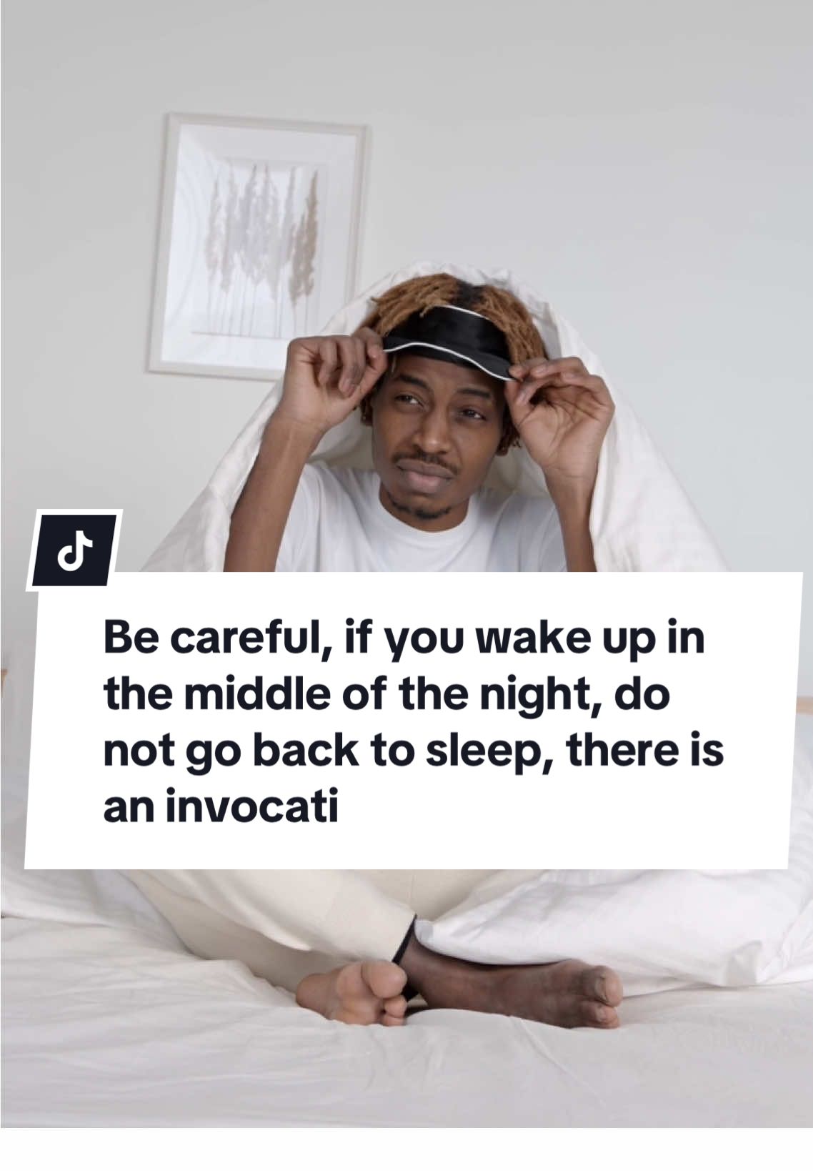 Be careful, if you wake up in the middle of the night, do not go back to sleep, there is an invocation.#Remember #islamic #invocation #islamic #🕌🕋🤲🤲💚allah 