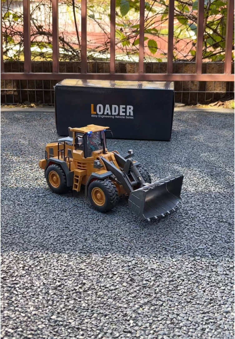 #excavator #excavation #excavationlife #remotecontrolexcavator #miniexcavator #rcexcavator  #remotecontrol #rccar #toyexcavator #toy #kids#toycar #rctruck #excavators #excavatoroperator #excavator #rcexcavator #rccar #toys #foru #toycar #rctruck #excavation #excavating #excavators #excavatoroperator #fyp #TikTokShop #shopnow #maternityphotoshoot #freeshipping #christmasgiftideas #christmas 