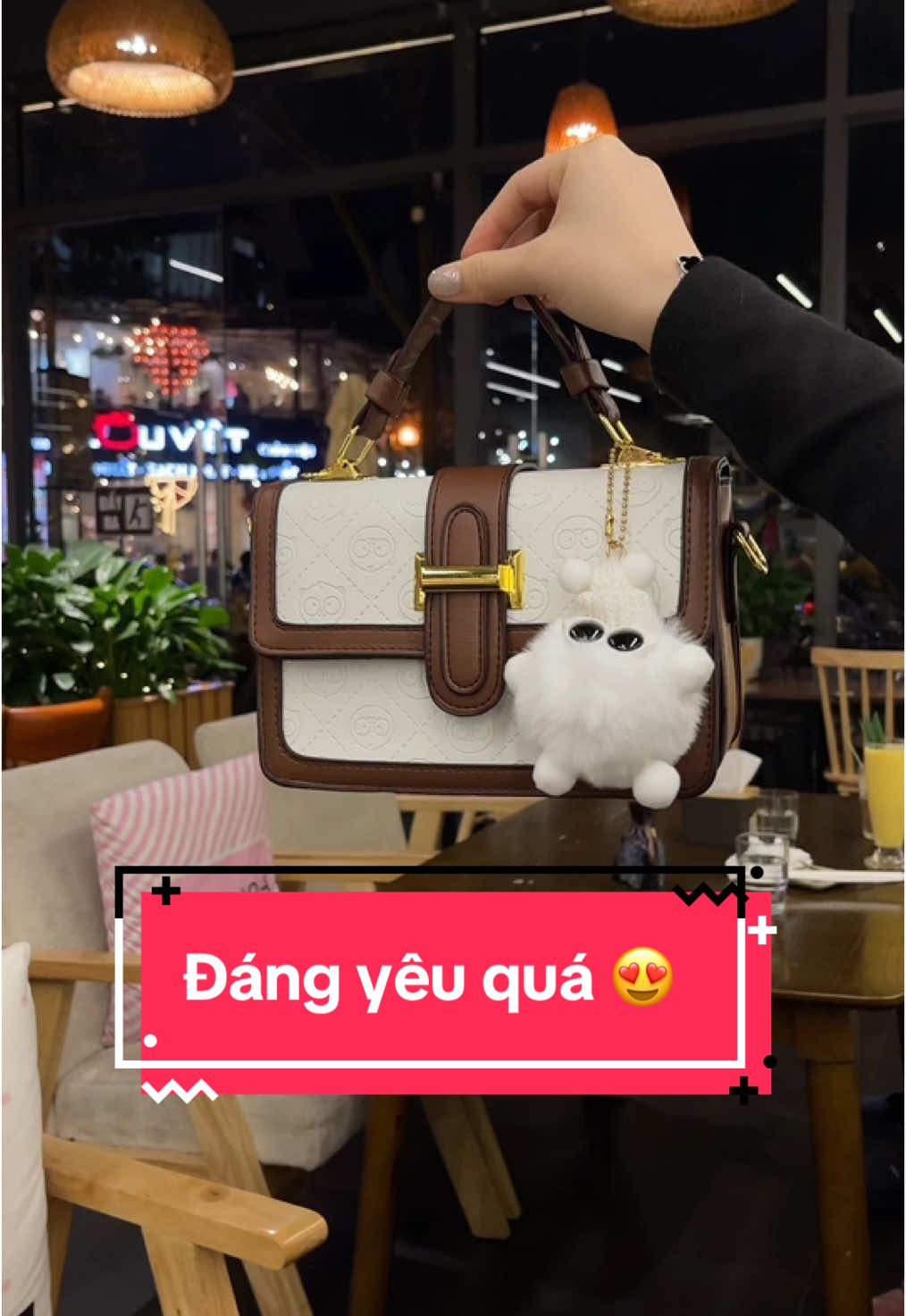 Túi xách nữ tặng charm dễ thương 🥰 #tuixinh #tuitangnguoiyeu #tuidep #tuithoitrang #tuixachnu #tuihottrend #tuixach #tuideocheo #tuideptangme 