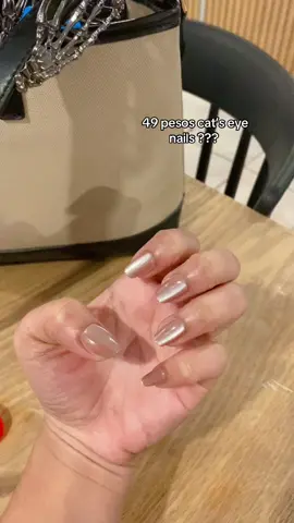 49 pesos no time for nailtech appointment? no problem ❤️ #cateyenails #pressedonnails #fyppppp #creatorsearchinsights 