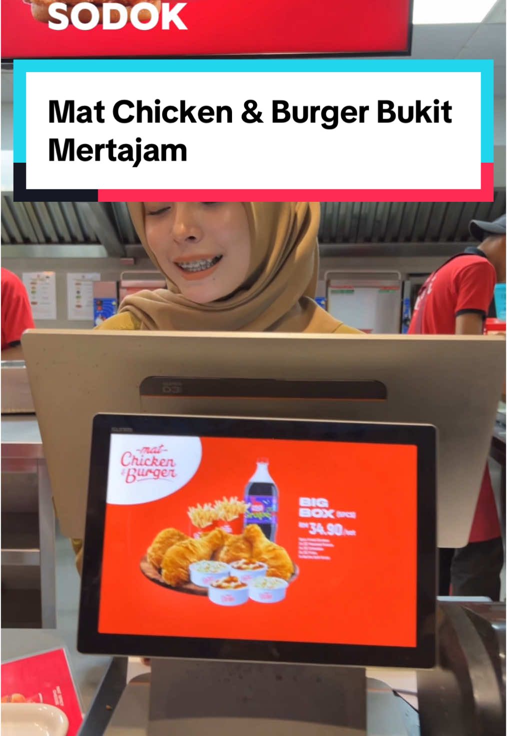 Set Burger by Mat Chicken & Burger, Jalan Industri Tangkas 2, Taman Industri Tangkas, 14000, Bukit Mertajam, Pulau Pinang @pakmatwesternhq @matchickenandburger  #MYFoodie #foodies #halalfoodie #klfoodie #streetfood #tiktokmakanmakan #foodiesmalaysia #makan #kedaimakan #Foodie #abangsodok 