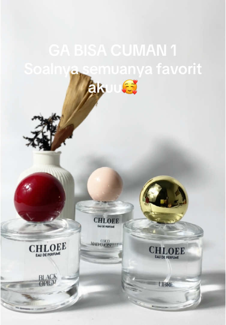 Semuanyaa favorit aku karena ga ada yang gagal wangi nyaa🥰😋 #fyp #parfum #parfumrecomended #parfumtahanlama #parfumtiktok #parfumviral #parfummurah