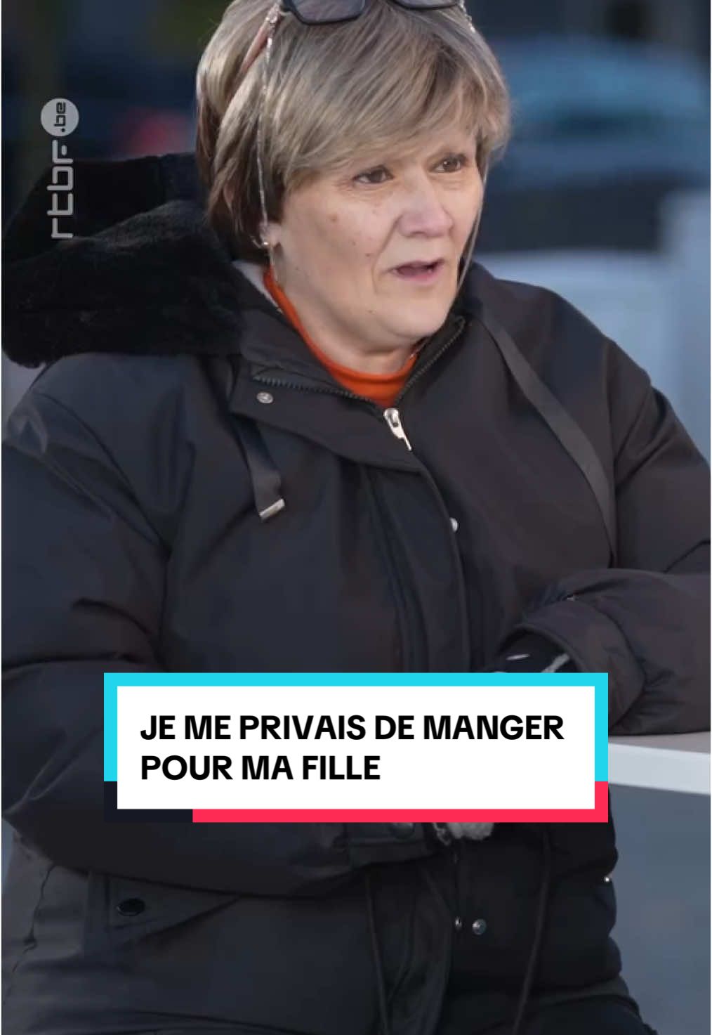 Laurence est obligée de se priver pour nourrir sa fille. Malgré sa situation, elle se mobilise pour Viva for Life car elle pense toujours aux autres avant de penser à elle... #vivaforlife #rtbf #précarité #générosité #solidarité