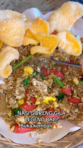 Siapa yang kangen Nasi Goreng Gila yang legend ini? 📍Pakerisan Entry (Iron Paradise Gym, Tukad Pakerisan 99B, Denpasar)