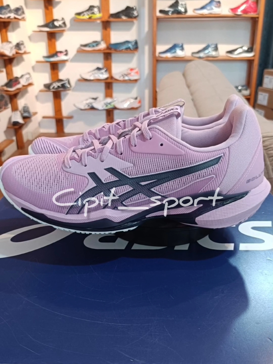 New Arrival Asics Solution Speed FF 3 yang warnanya super duper kiyowo🩷 C'mon grab yours now only at Cipit Sport 😁👍 #asics #asicsoriginal #indoor #indoorcourt #fyp #fypシ゚ #fypage  #sepatuasics #sepatuori #indoorcourtshoes #sepatuoriginal #sepatuasicsoriginal #newshoes 