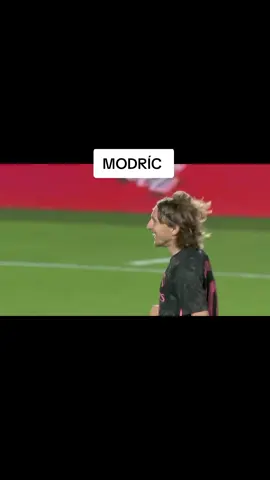 MODRÍC 🤍🤍🤍 #laliga #barcelona #MADRID #halamadrid #pourtoi 