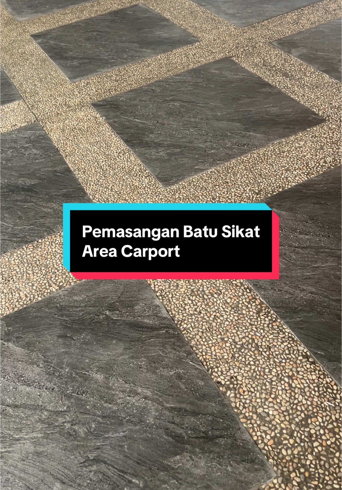 Pemasangan Batu Sikat Area Carport #batusikat  #carport  #proyek  #bikinrumah  #fyp 