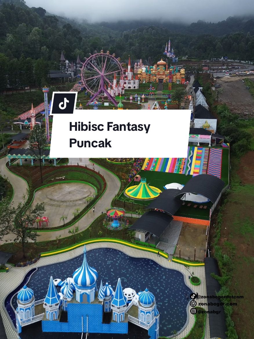 Wisata Baru di Puncak Bogor. 📍 Hibisc Fantasy Puncak 🕒 08:00-17:00 ***Tiket Promo  Regular : 20k  Terusan 50k (include 15 wahana) Berlaku di tanggal : 16-20 Desember 2024*** Tiket Masuk Regular Weekdays : 40k Weekend : 50k Tiket Terusan  include 21 wahana bermain. Weekdays : 90k Weekend : 100k #puncakbogor #puncak #wisatapuncak #wisatabogor #bogorhits #bogor #hibiscfantasypuncak #fyp #foryou 