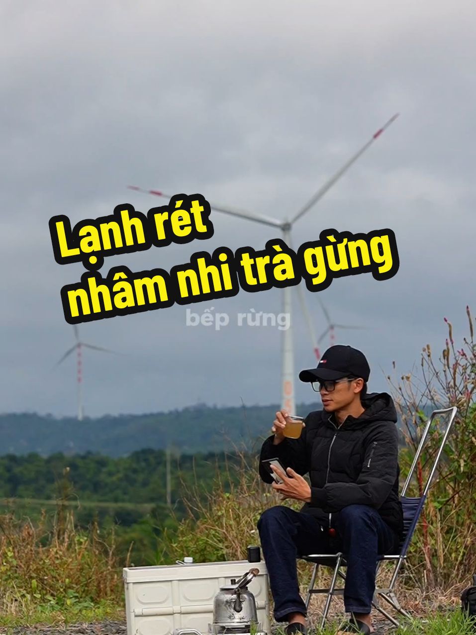 Trả lời @huyentrang.1221 nhâm nhi trời lạnh vừa giữ ấm vừa bảo vệ cả gia đình #beprungtaynguyen #tragunggio #tragunggiobeprung #dcgr #beprung 