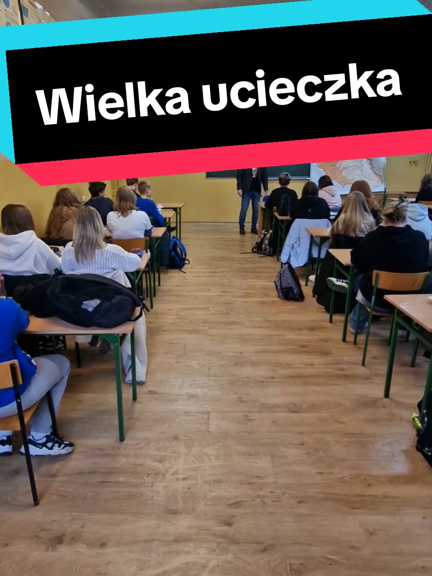 Jednak się udało 😉 film żart 😆 wersja uczniowska 🙂 #chemikchorzow #highschool #szkoła #school #fyp #foryou #dc #dlaciebie #escapingclass 