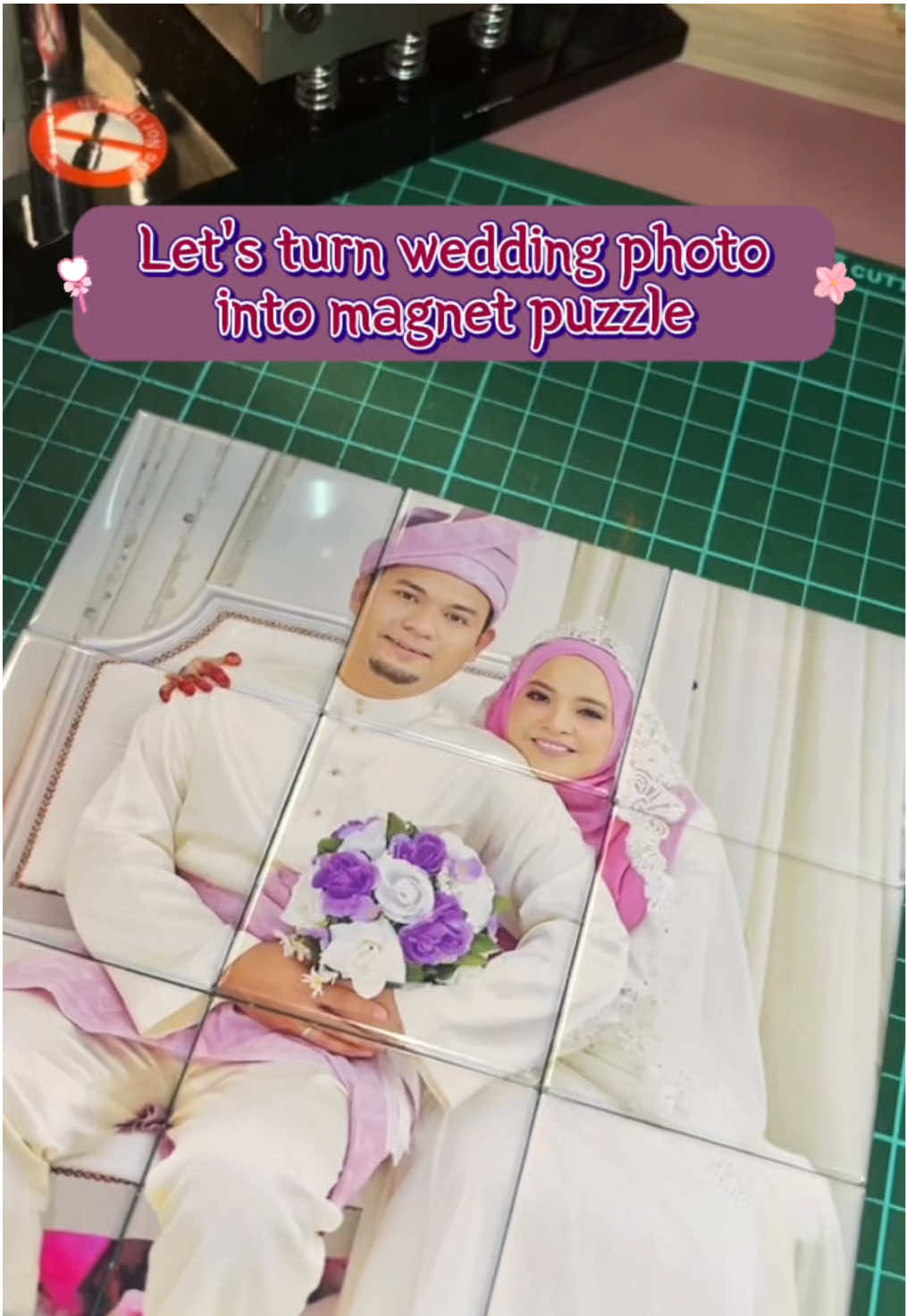 Make your wedding memories turn into magnetic puzzle 😍 Magnet puzzle mcm ni sesuai guna thick magnet ye.. Nak order boleh click link kt bio ok 🤗✨ #fridgemagnets  #squarefridgemagnets  #smallbusinessowner #asmr #asmrsounds  #satisfyingvideo