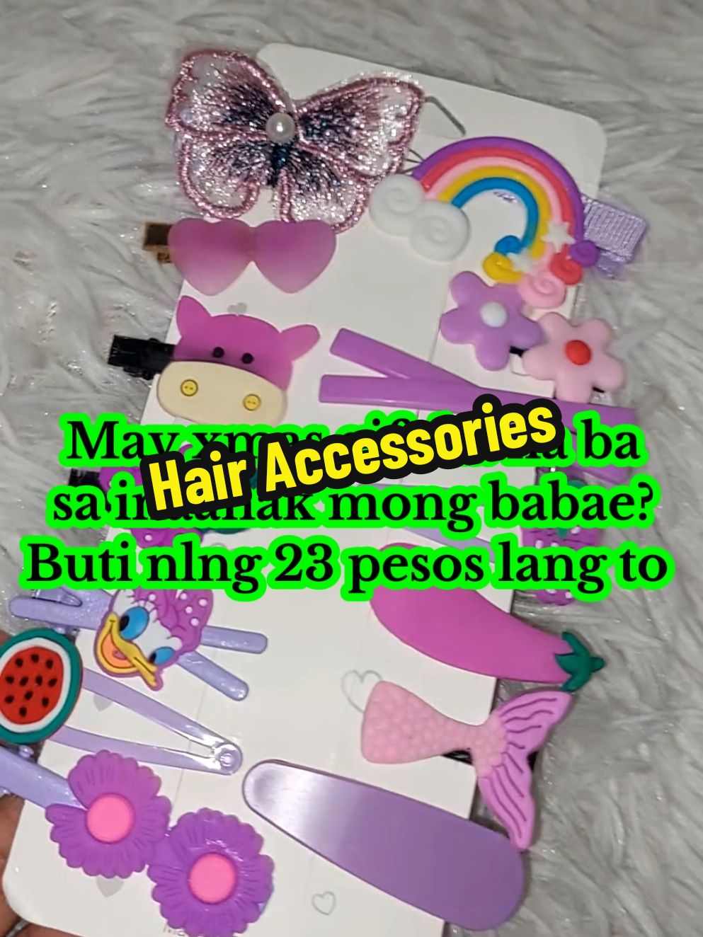 May xmas gift ka na ba s inaanak mong babae? buti nlng 23 pesos lang to #hairtie #hairclip #hairaccessories #tiktokfinds #tiktokfindsph #fypp #fyp #fypシ゚viral #foryou #fypage #fyforyou #fyppppppppppppppppppppppp 