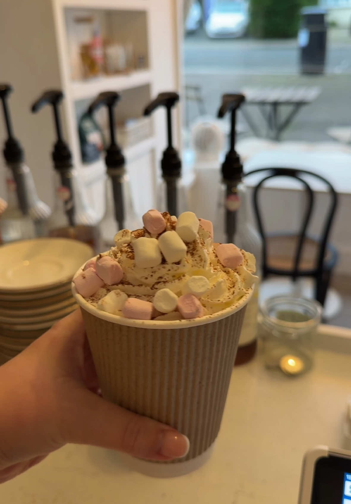 Never too old for cream and marshmallows, the best part!☕️🍫 #hotchocolate #chocolate #coffeeshop #makeadrinkwithme #drink #drinktok #cutedrinks #knebworth #foryouu #foryoupagе #fyp #followus #trendingsong #messy #lolayoung #music #chocolatedrink #cakeshop #youngbusinessowner #hertfordshire #herts #izzysbakesandbrews 