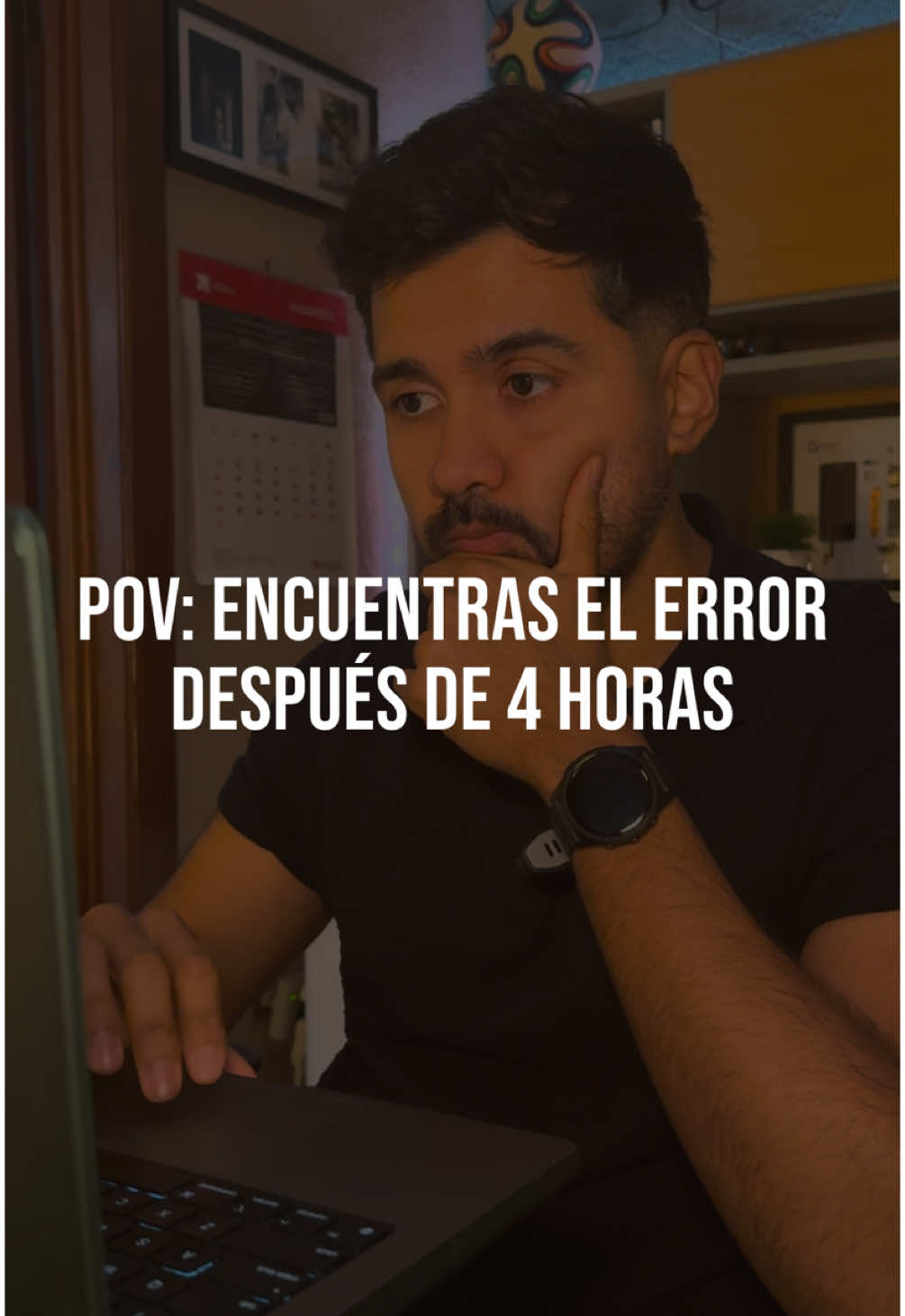 Debuggear por horas para que te des cuenta que el error era un símbolo de más 🤡 #programacion #humor