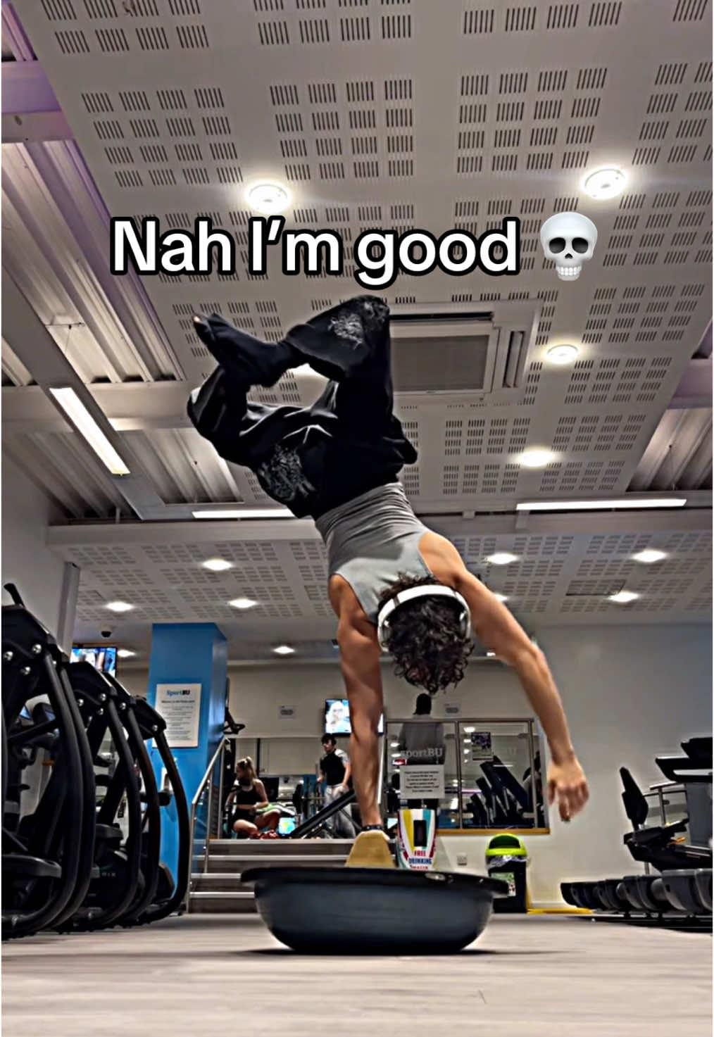 I think I’ll pass 🤣 #calisthenics #streetworkout #calisthenicsworkout #calisthenicsreaction #gym 