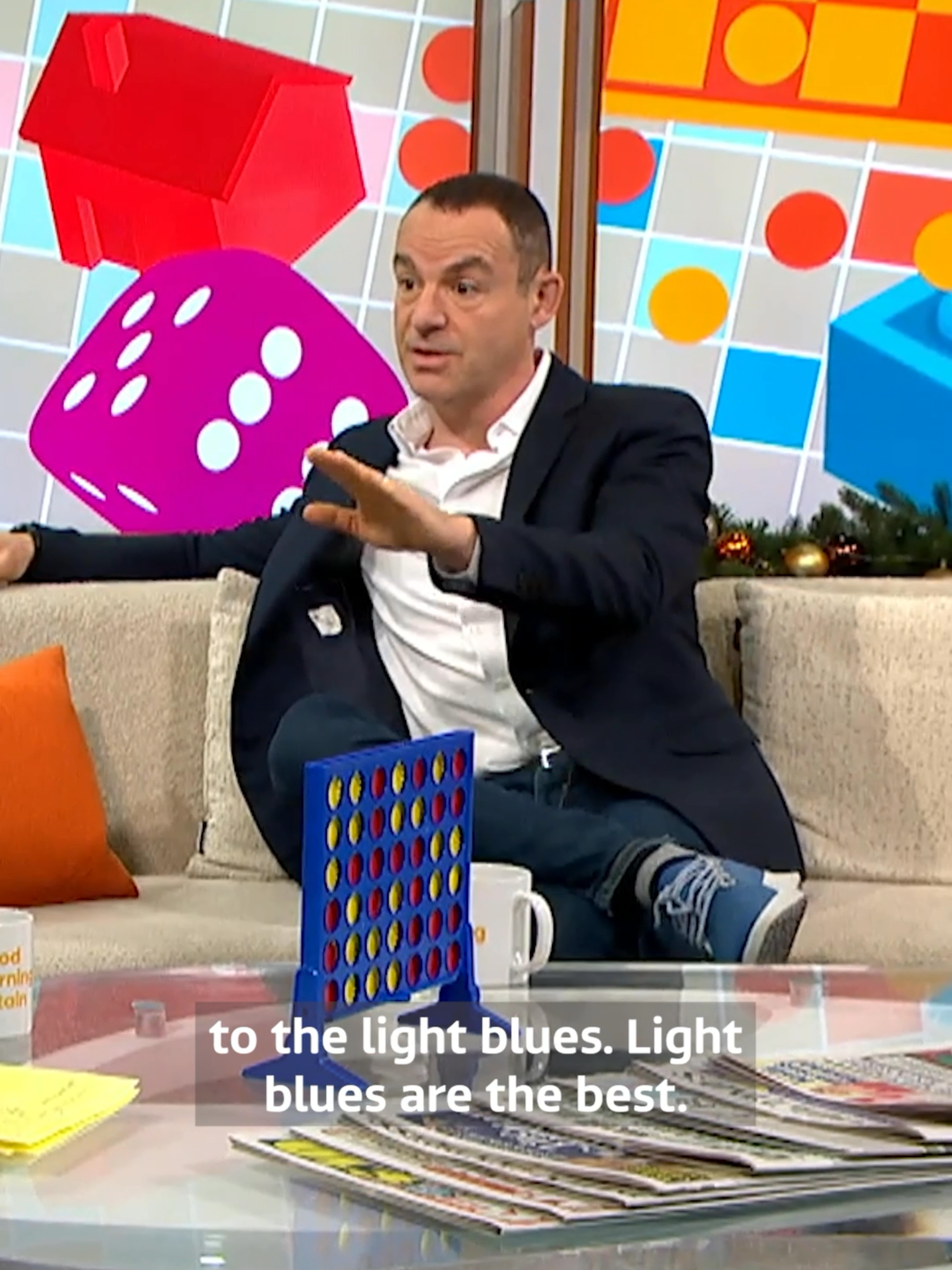 How to always win a game of Monopoly with Martin Lewis! #goodmorningbritain #monopoly #monopolygame #christmas #martinlewis