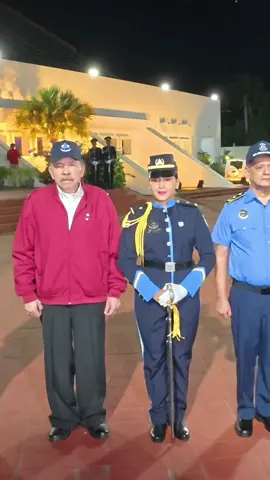 XXVII Graduación de Cadetes de la Universidad de Ciencias Policiales “Leonel Rugama” de la Policía Nacional. Presiden el acto el Comandante Daniel Ortega Saavedra, Presidente de la República, y la Compañera Rosario Murillo Zambrana, Vicepresidenta de la República