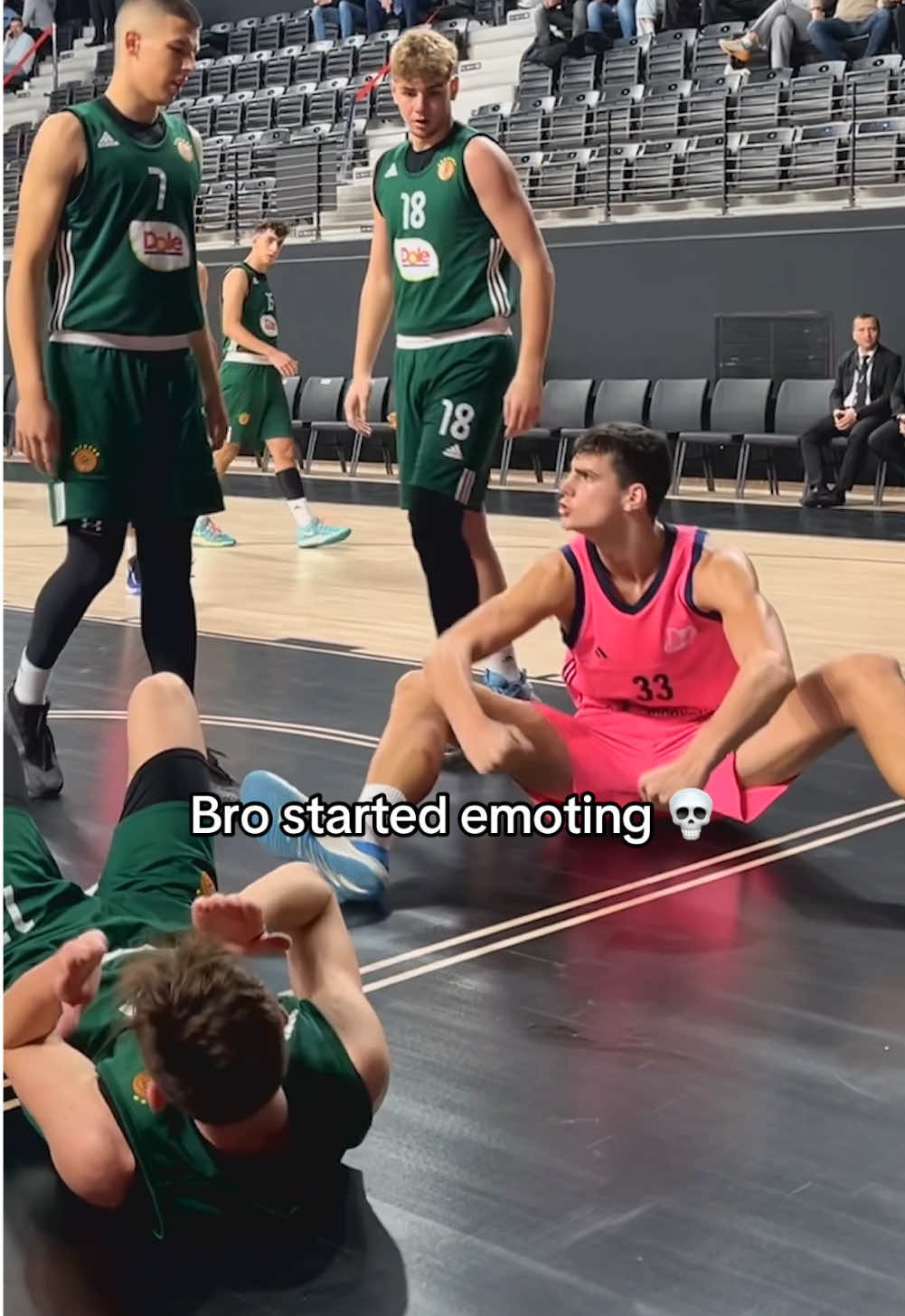 That dunk tho 😤 #NextGenEuroLeague #adidasbasketball @EuroLeague #basketball #europe #serbia #balkans #fyp #viral #4upage 