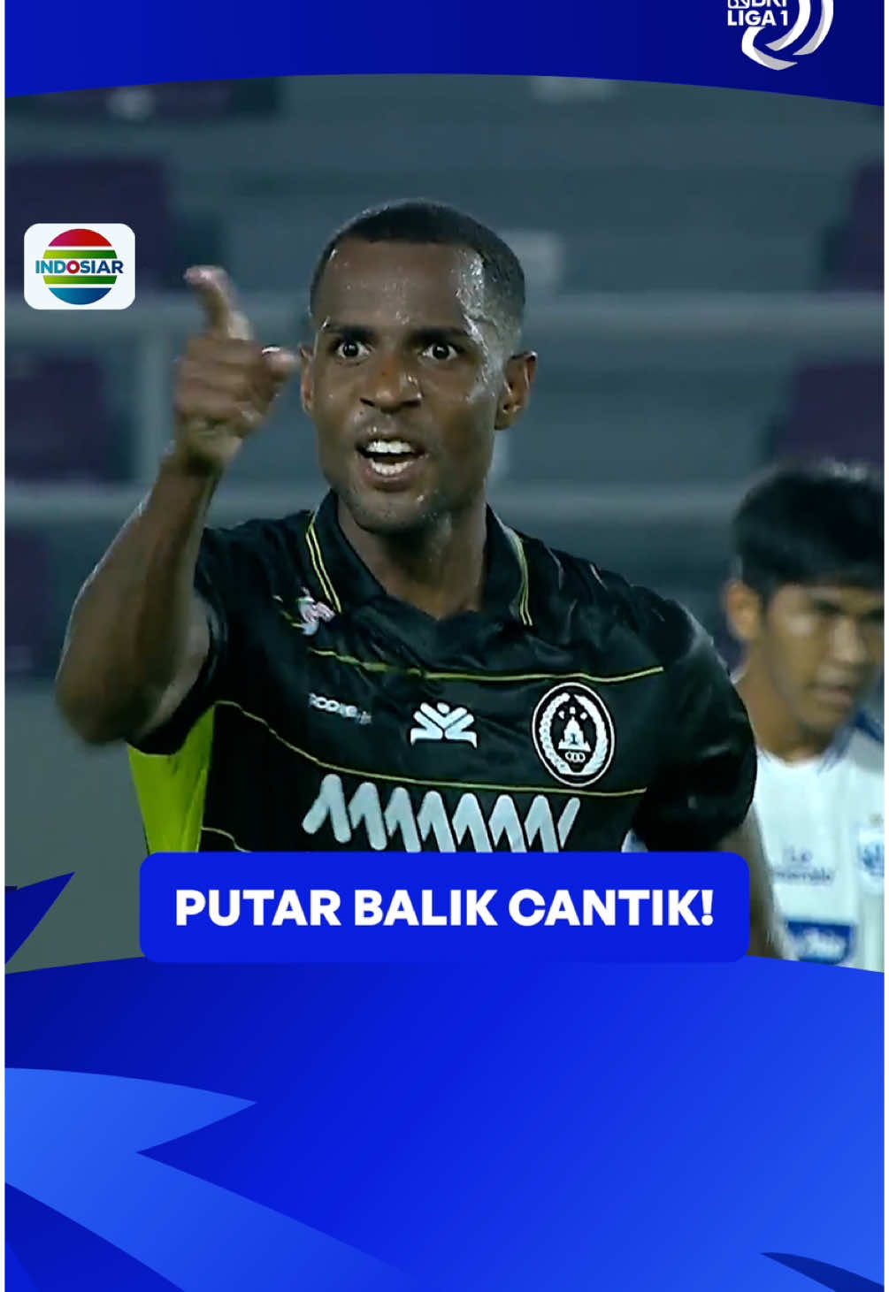 Putar balik bukan sembarang putar balik. Ini putar balik membawa 3 poin namanya ya ges. #BRILiga1 #IndosiarSports #IndosiarRumahSepakbolaIndonesia #BRImoMudahSerbaBisa 