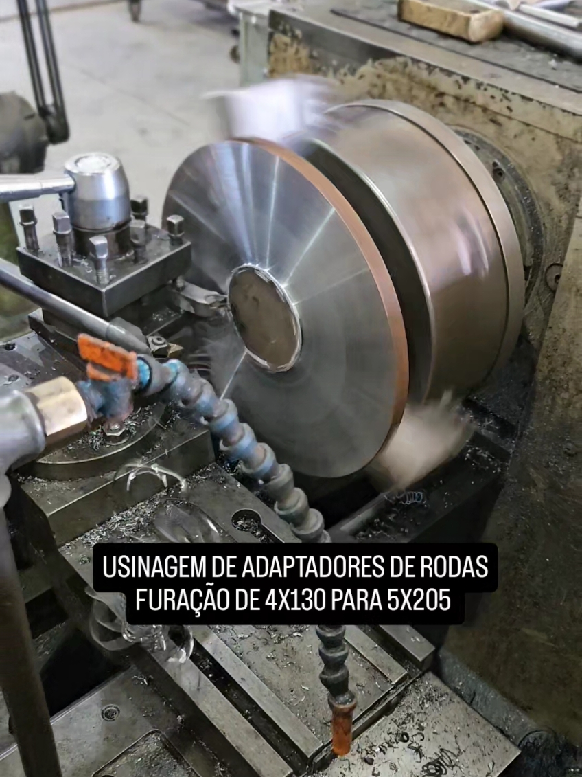 ADAPTADORES DE RODAS MODELO FECHADO PARA FUSCA/BRASÍLIA/PUMA. •Furação 4x130 para 5x205. -Para freio a tambor. -Também temos a opção para freio a disco. -Espessura: disco 15mm e tambor 10mm. -Fabricado em aço.⠀⠀⠀⠀⠀⠀ Também temos os parafusos M14x1,5 com 35mm de comprimento para os adaptadores. ⠀⠀⠀⠀⠀⠀⠀⠀⠀ Pode ser usado em Fusca, Brasília, Puma, fazemos na furação e para o carro que você precisar*. 🚚Enviamos para todo o Brasil! ⠀⠀⠀⠀⠀⠀⠀⠀⠀ Encomende o seu! ⠀⠀⠀⠀⠀⠀⠀⠀⠀ *Consultar as furações possíveis de fazer adaptadores. ✅Informações019 3272-7569 ou 019 99611-5178. ⠀⠀⠀⠀⠀⠀⠀⠀⠀ #rafel  #peças  #campinas #sp #carros #rodas #projetos #personalizados  #flange #adaptadores #espaçadores #freioatambor #freioadisco  #fusca #brasilia #tambor #disco  #4x130 #5x205 #vw #puma #carro #aircooled #volkswagen #jddotrevo #fuscabrasil 