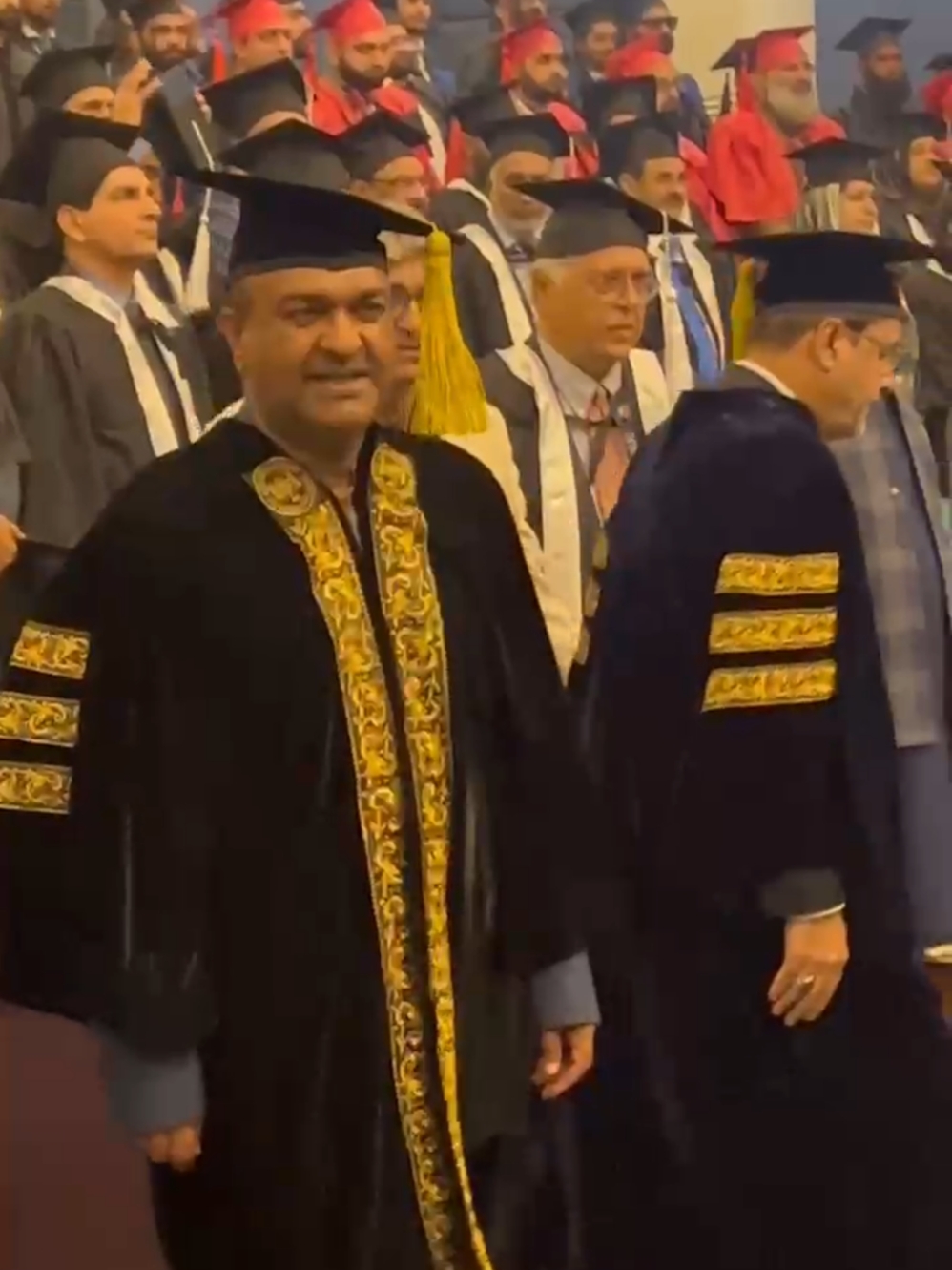 Nadeem Afzal Chan 🌙 Sahib (Ex-Chairman Public Accounts Committee Pakistan) participated in the convocation ceremony at the University of Sargodha as Chief Guest 🌙❤️.#viraltiktok #politicaltiktok #fyp #fyppppppppppppppppppppppp #foryoupage #Mna 