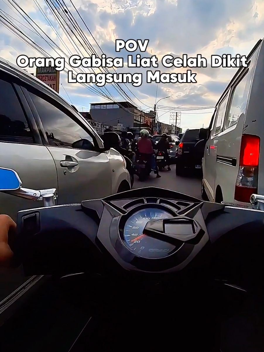 Jangan ditiru nanti diomelin orang 🗿 #fyp #foryou #foryoupage #motovlog #motovlogger #motovlogindonesia #beatdeluxe #beatdeluxemodifikasi #fypシ #pov #povs 