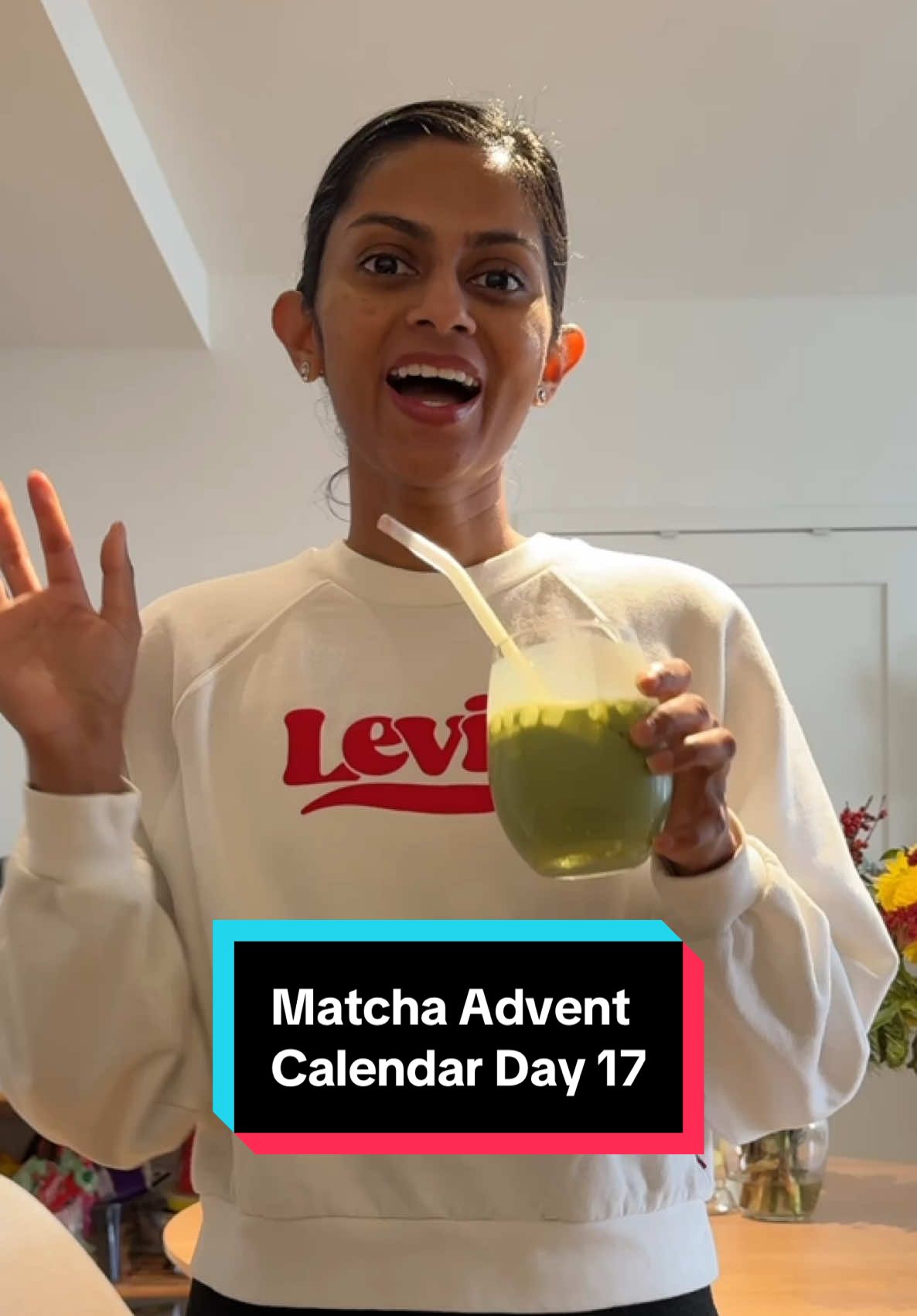 I scream for matcha, everyday honestly.  @birdandblendtea #adventcalendar #matchalover #matchagirl #matchalatte #matcha #matchaadventcalendar #holidaycountdown #countdowntochristmas #icedmatchalatte #birdandblendtea 