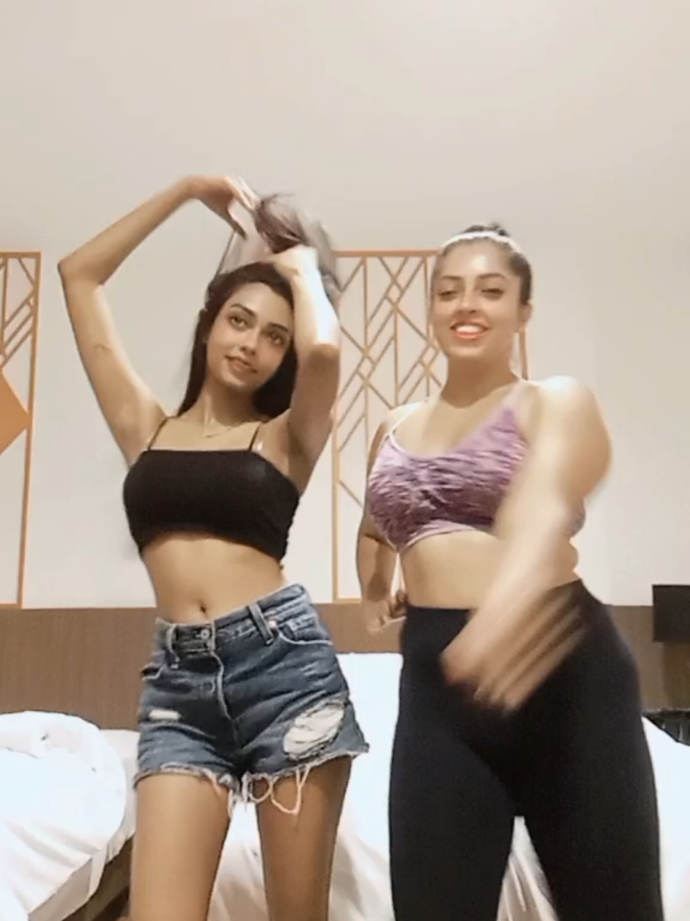 🩷💫💜️sheli girl💜️💫🩷       💃💃💃💃💃#dancingqueen💃👑 #foryou #forupage #viralsong #trendingvideo #viralvideo #trendingsong #10milionlikes❤💖 #@sithmi sheli #10milionviews #10milionaudition #අපි දෙන්නගෙ වෙනස 🤭#ලස්සනයිනම්_❤️👈දාගෙන_යමු_යාලුවනේ #srilankan_tik_tok🇱🇰 #slgirl #fyp ;).........