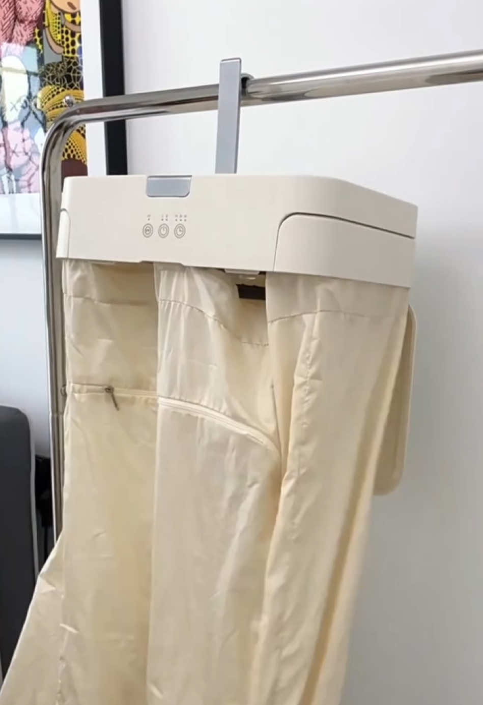 No more wet clothes in winter😏#gadgets #coolstuff #coolgadgets #homegadgets #favoritefinds #product #shopping #LearnOnTikTok #tiktokmademebuyit #fyp 