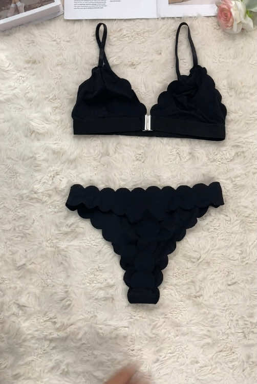 Underwear two piece Set🤩🤩🤩 #greatoutdoors #spotlightfinds #spotlightfashion #fallfreshness #foryou #shop #trending #TikTokShop #twopieceset #trend #underwear #underwearser #fypツ #viralvideo #viraltiktok #parati #fyp #viral #foryoupage #dealsfordays #dealsforyoudays #creatorsearchinsights    #christmas #christmasfashion #fashion #tiktokshop #tiktokshopcybermonday #tiktokshopblackfriday #christmastime #christmastreecakes #OOTD #fyp #fy #flashsale #style #tiktokshopholidayhaul #falldealsforyou #Falloutfits #Earthtone #blackfriday #Fallfreshness #blackfridaydales #tiktokshopblackfriday #spotlightfinds #blackfridaydeals #follow #women #selflove #spotlightfinds #sleep #pajamas #comfortable