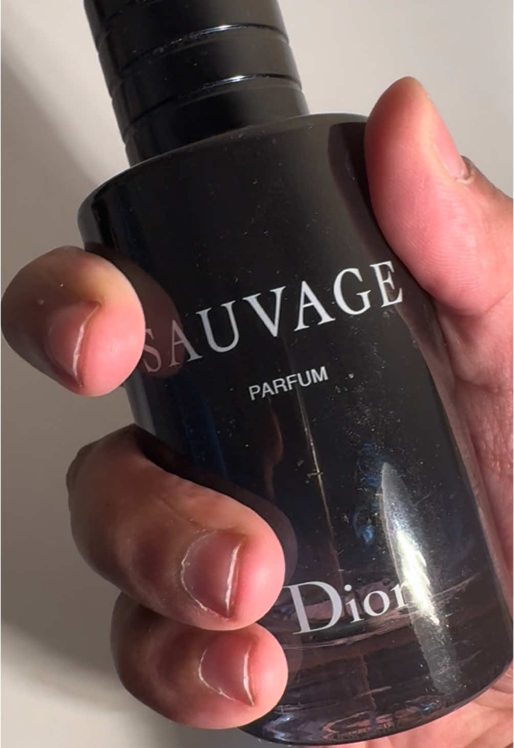 The best NPC fragrance, Dior Sauvage ASMR! #diorsauvage #fragrancetiktok #satisfying #fragrances #asmr #asmrsounds @Dior 