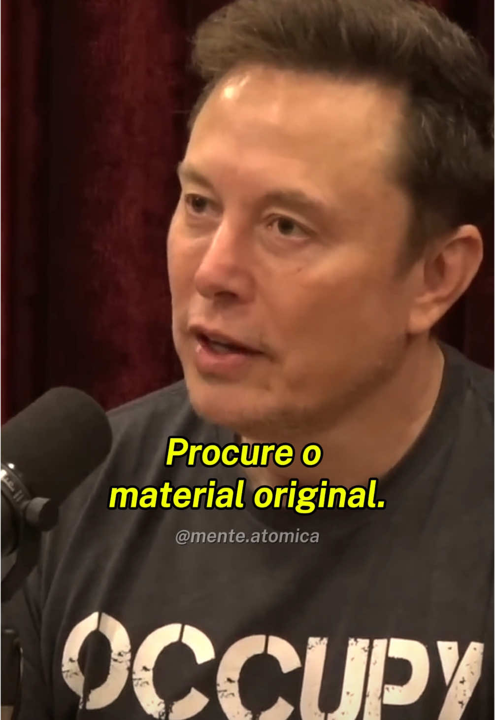 Quantas vezes você parou para questionar aquilo que toma como verdade, e realmente foi atrás da origem? #elonmusk nos lembra que para entender a verdade das coisas, não devemos tomar a opinião de ninguém como verdade absoluta.  As palavras de alguém são como vidros embaçados: mostram algo, mas não com total clareza.  Aceitar opiniões prontas nos poupa esforço, mas nos afasta da realidade.  A busca pela verdade exige curiosidade, coragem e compromisso, pois é nela que encontramos a base sólida para nossas escolhas e visão de mundo.