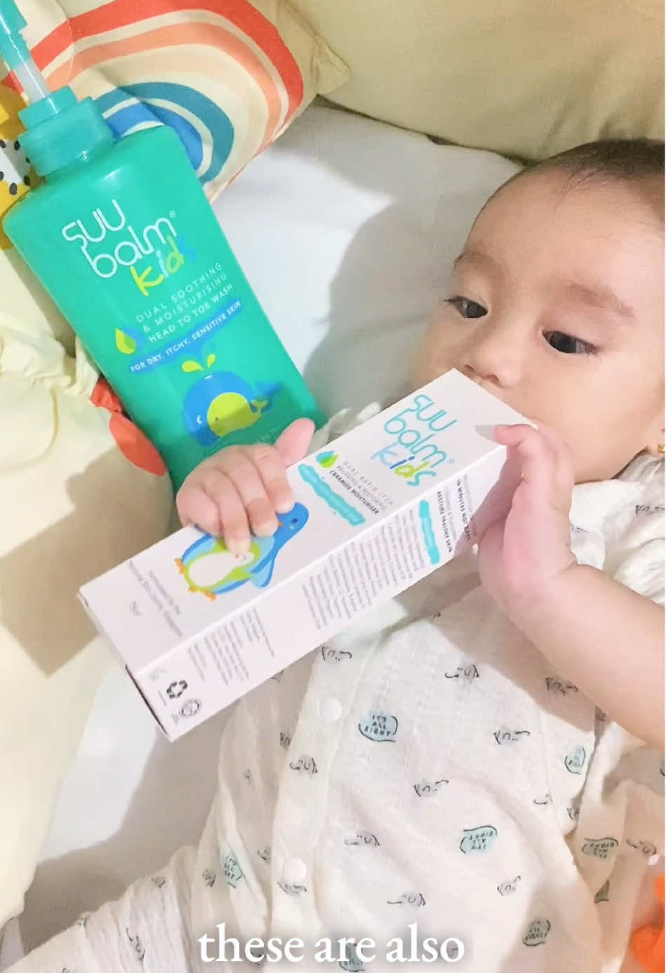 These baby products of Suu Balm Kids are specially made for babies’ delicate skin. Specially formulated for dry, itchy, and sensitive skin and of National Skin Center of Singapore. Try it also, mommies!💚 #suubalm #suubalmkids #suubalmkidsheadtowash #suubalmrapiditchrelief #babytiktok #babyskincareproducts #fyp #fypシ #foryou #MomsofTikTok #mom #momlife #mommyrecos  @SuuBalmPh 