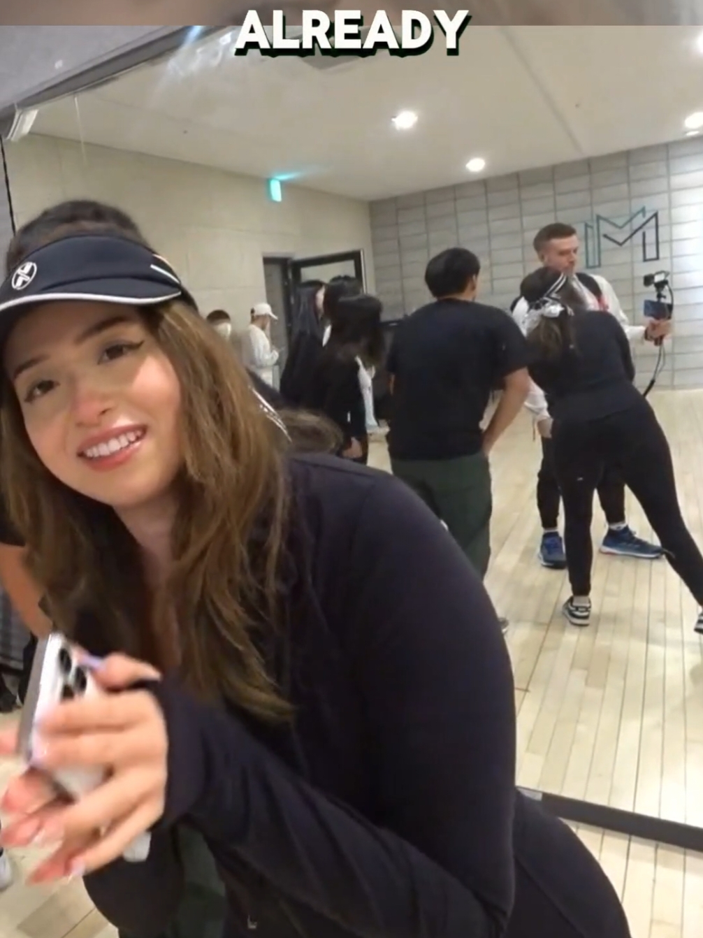 Twitch streamer Poki doesn't realise she's live #poki #pokimane #twitch #twitchstreamer #twitchclips #fyp 