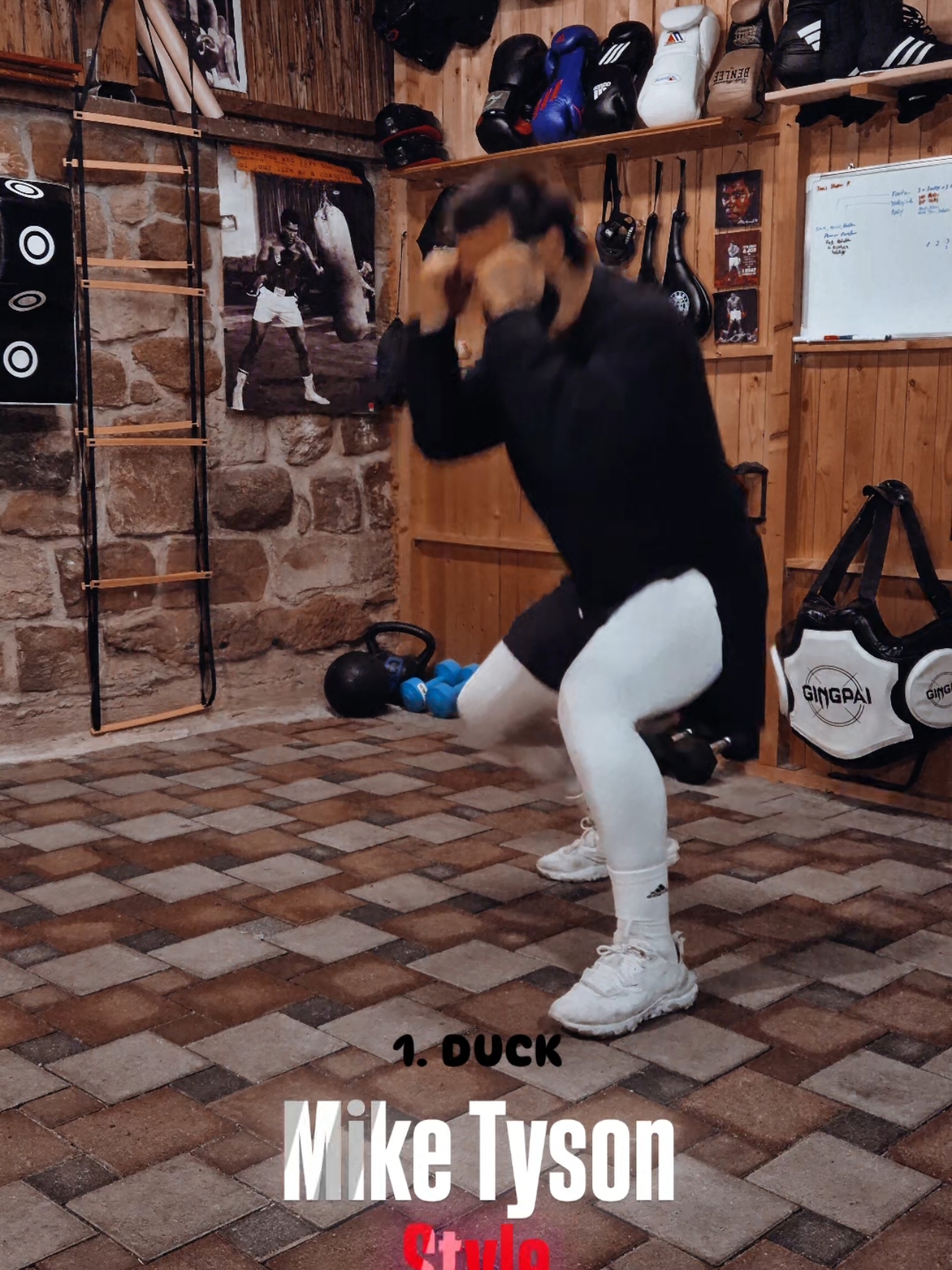 Mike Tyson Style. Boxingdrills Footwork and Bodymovement. Mike tyson Switch, Rollwalk and Slipwalk. #boxing🥊 #fighter #workoutmotivation #gym #training #fighter #punch #boxingdrills #drill #UFC #mma #teachersoftiktok #coaching #explorepage✨ #explore #peekaboo #viral_video #tik_tok #fyp #for 