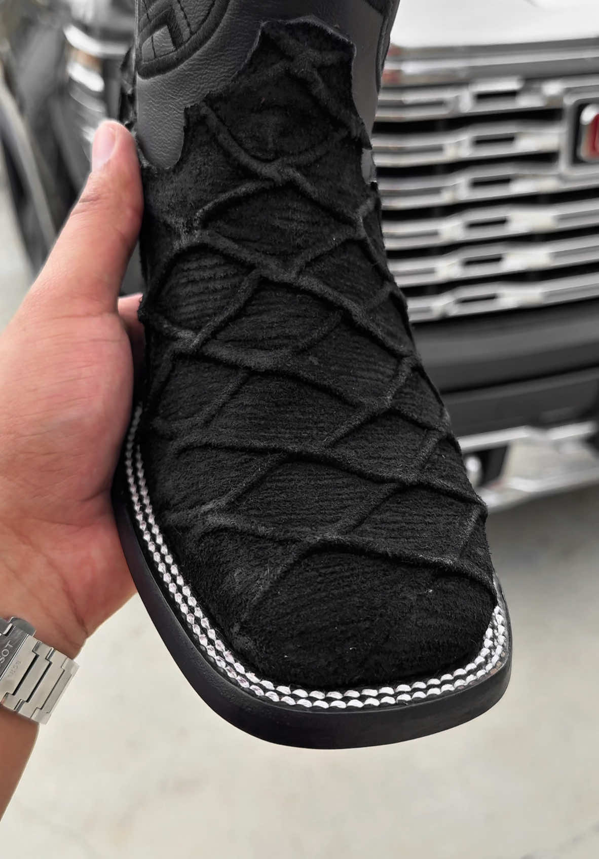 A Closer Look At Our Black Rough-Out Pirarucu Boots For ONLY $129.99!!🥷🩸 #texasbootranch #texasbootranchboots #belico #trending #fashion #texas #fypシ゚viral🖤tiktok  #fyp #exclusive #cowboyoutfit #cowboyboots #boots #botasvaqueras #westernwear #suelaroja #redbottoms #pirarucu #fypシ #fyppppppppppppppppppppppp #paratiiiiiiiiiiiiiiiiiiiiiiiiiiiiiii 