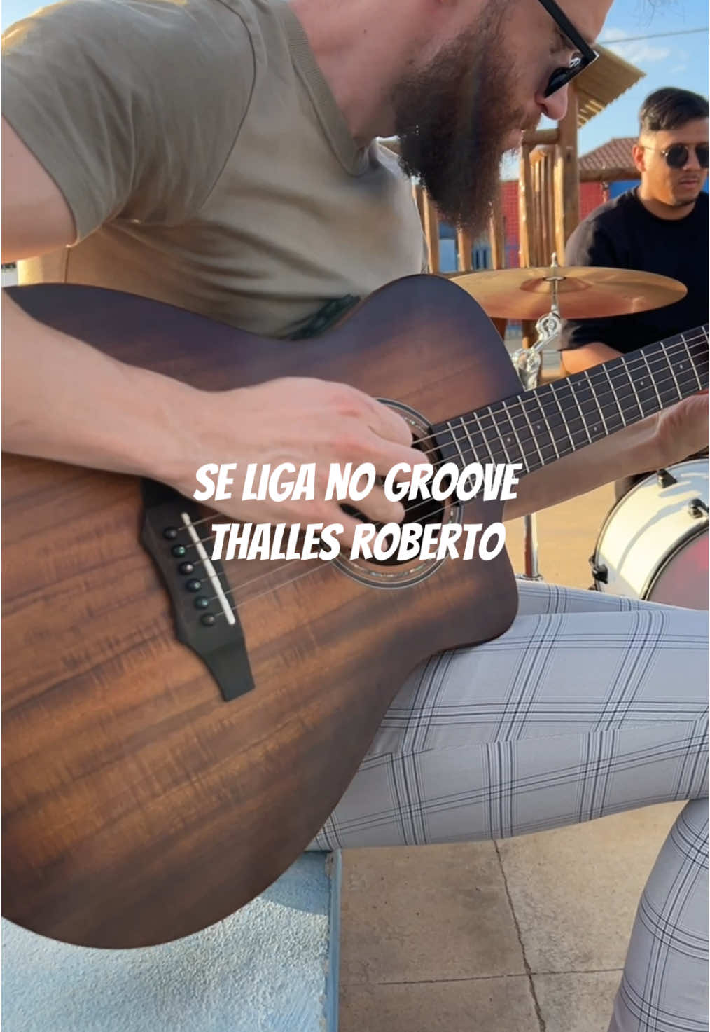 Se liga no groove - Thalles Roberto  #violao #auladeviolao #comotocarviolao #violão #leiqs #groove #thallesroberto