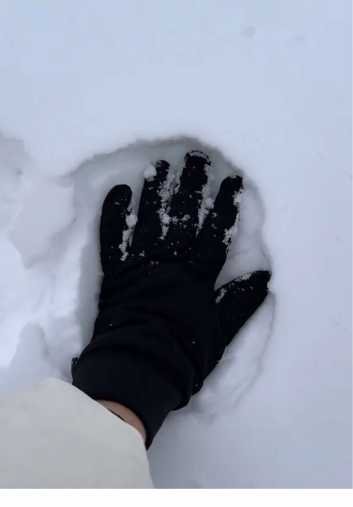 iceberg slime???  #satisfyingvideo #slime #icebergslime 