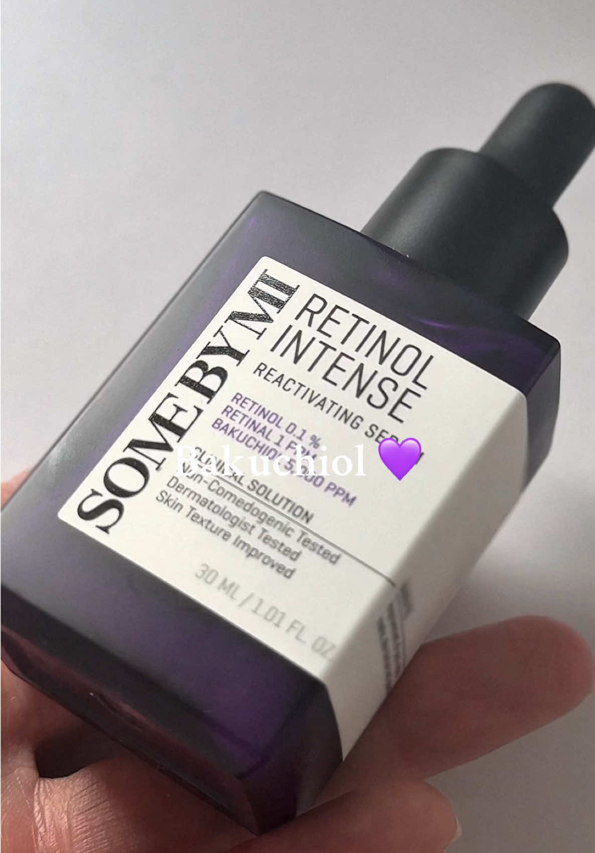 If youve ever been traumatized by tretinoin or other retinol products, give this a try 🙋‍♀️💜 thank you @SOME BY MI US 💜 This retinol serum was made for sensitive skin - it doesnt irritate my skin or cause the extreme dryness/purge that ive experienced with other retinols 💜 Bakuchiol is a plant-derived ingredient that has been found to have similar benefits to retinol (improve skin texture and pigmentation) without the irritation  💜 works in perf synergy with Retinol  to increase cell turnover, stimulate collagen production, and reduce the appearance of fine lines and wrinkles over time 💜 includes skin soothing ingredients that my skin lovesssss: Centella Asiatica, Madecassoside, Panthenol, Beta-glucan, Ceramides to help with moisture, damaged skin recovery and strengthen the skin barrier  #somebymi #retinolskincare #retinoltips #bakuchiol #glassskin #koreanskincare #gifted #retinolintenseserum #beforeandafter #retinolserum  