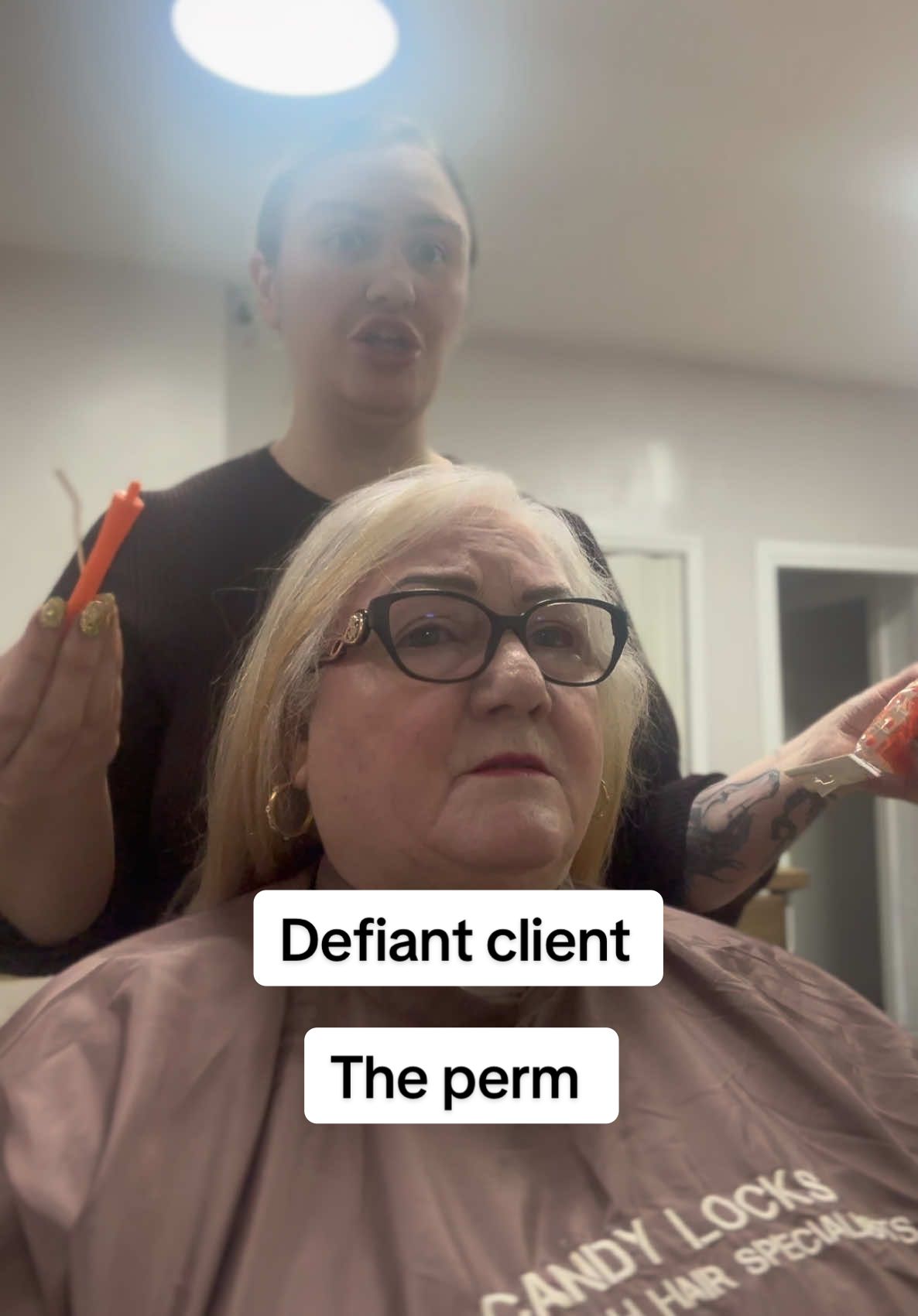 #fyp #skittok #scotlandtiktok #foru #foryoupage❤️❤️ #viral_video #perm #permhair #defiantclientpart6 #hairsalon #comedyvideo #jokes #joketok  The defiant client returns and this time with her own products ….. 