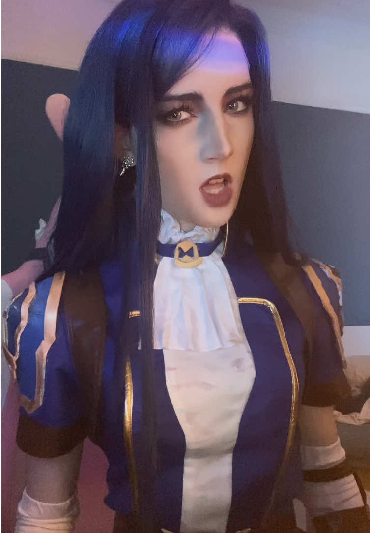 physical appearance getting me down sm recently ☹️ #wlw #caitlynkiramman #caitlynkirammancosplay #arcane #arcanecosplay #lol #leagueoflegends #tiktok #fyp 